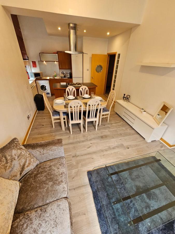 65 Renfield St 2 Bed Apartment Glasgow Exteriér fotografie